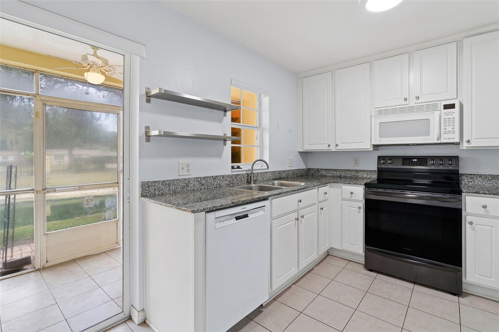 COQUINA KEY TWNHMS - Residential