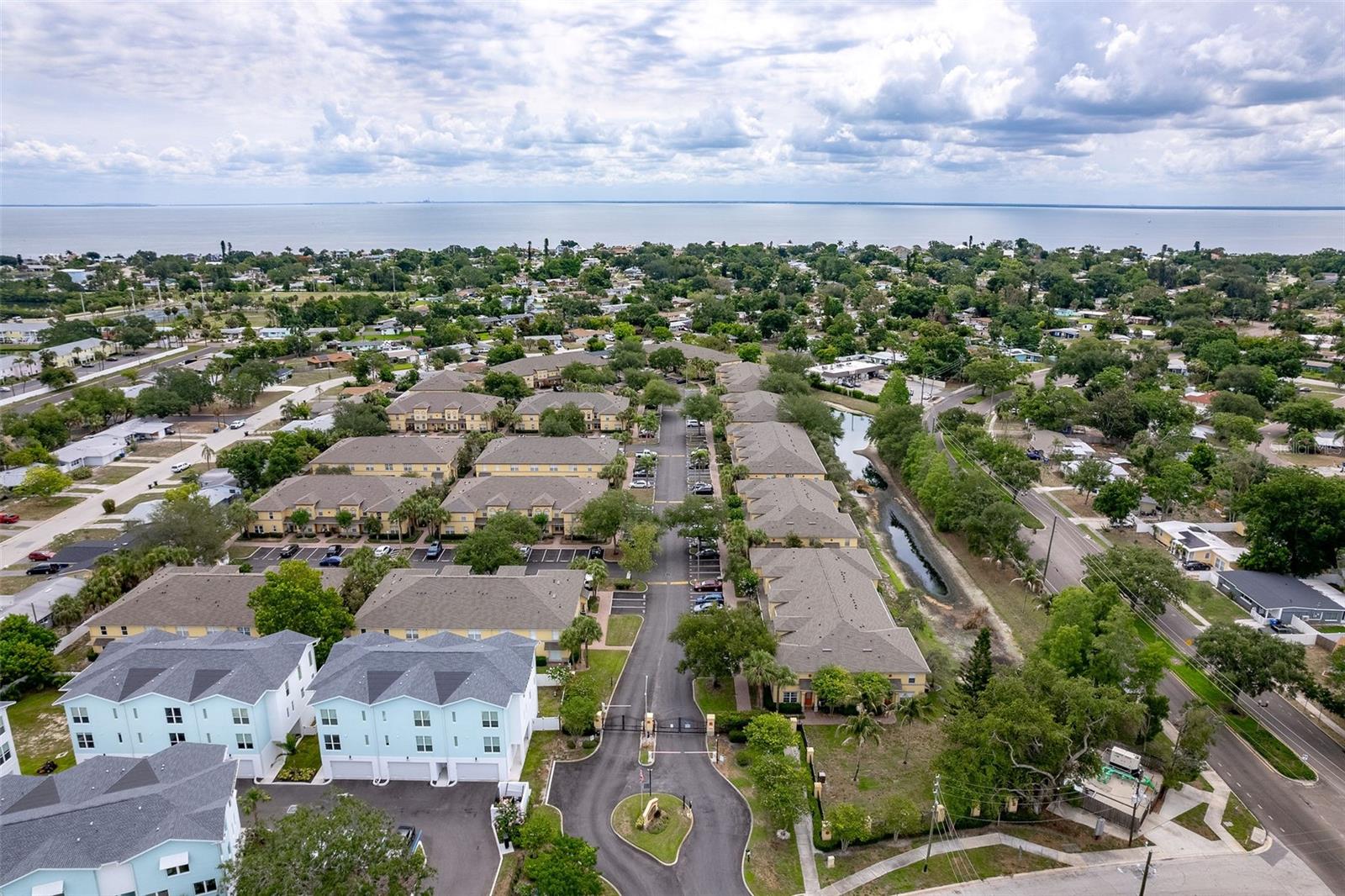 COQUINA KEY TWNHMS - Residential