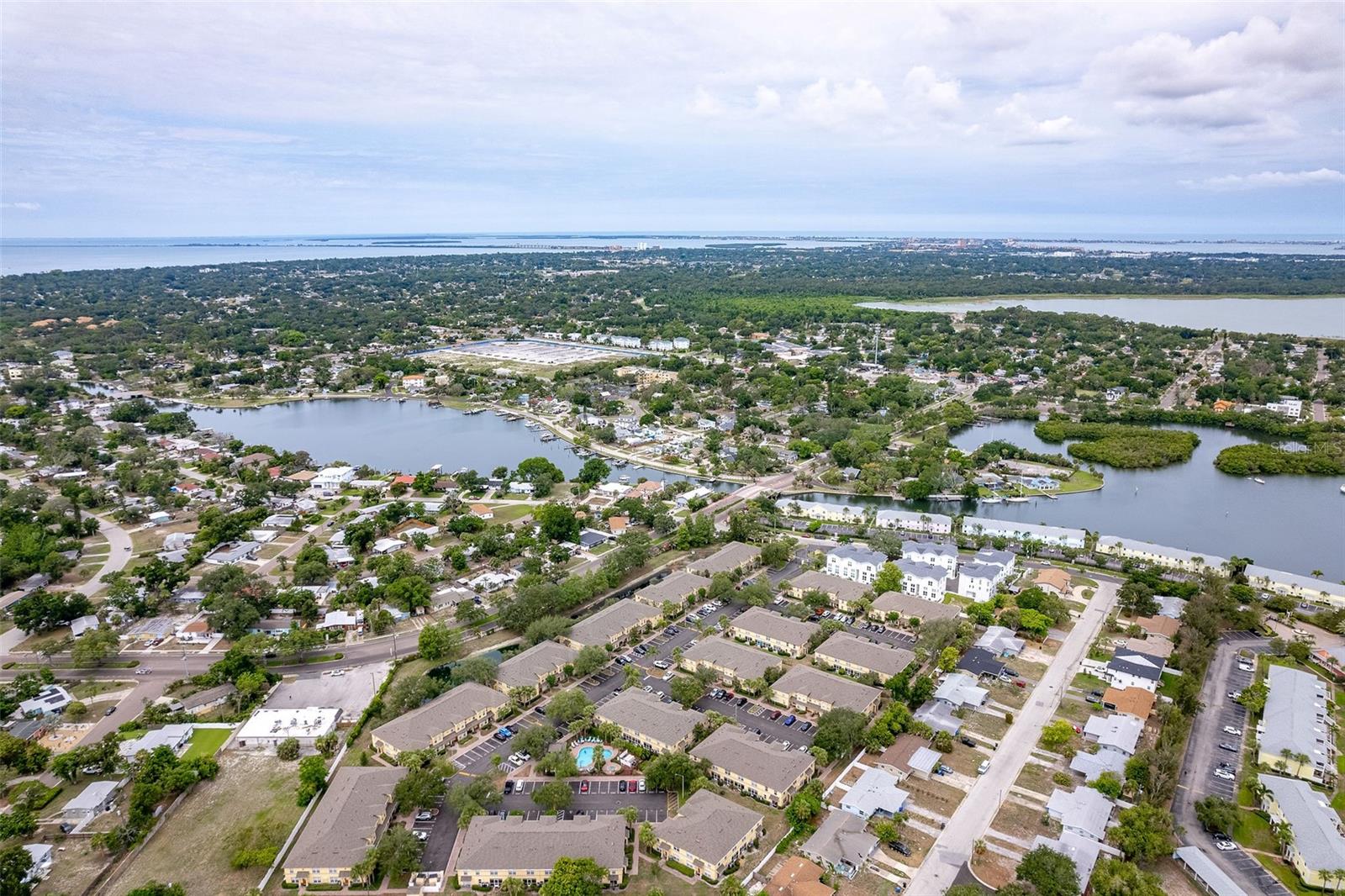 COQUINA KEY TWNHMS - Residential