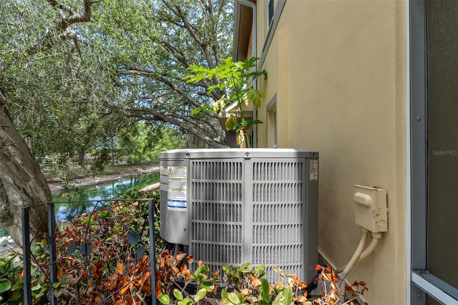 COQUINA KEY TWNHMS - Residential