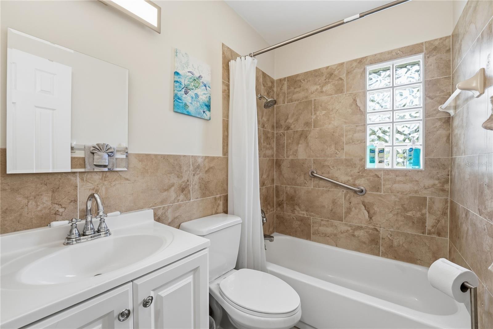 BEACHVIEW GROVE PARK 1ST ADD - Residential