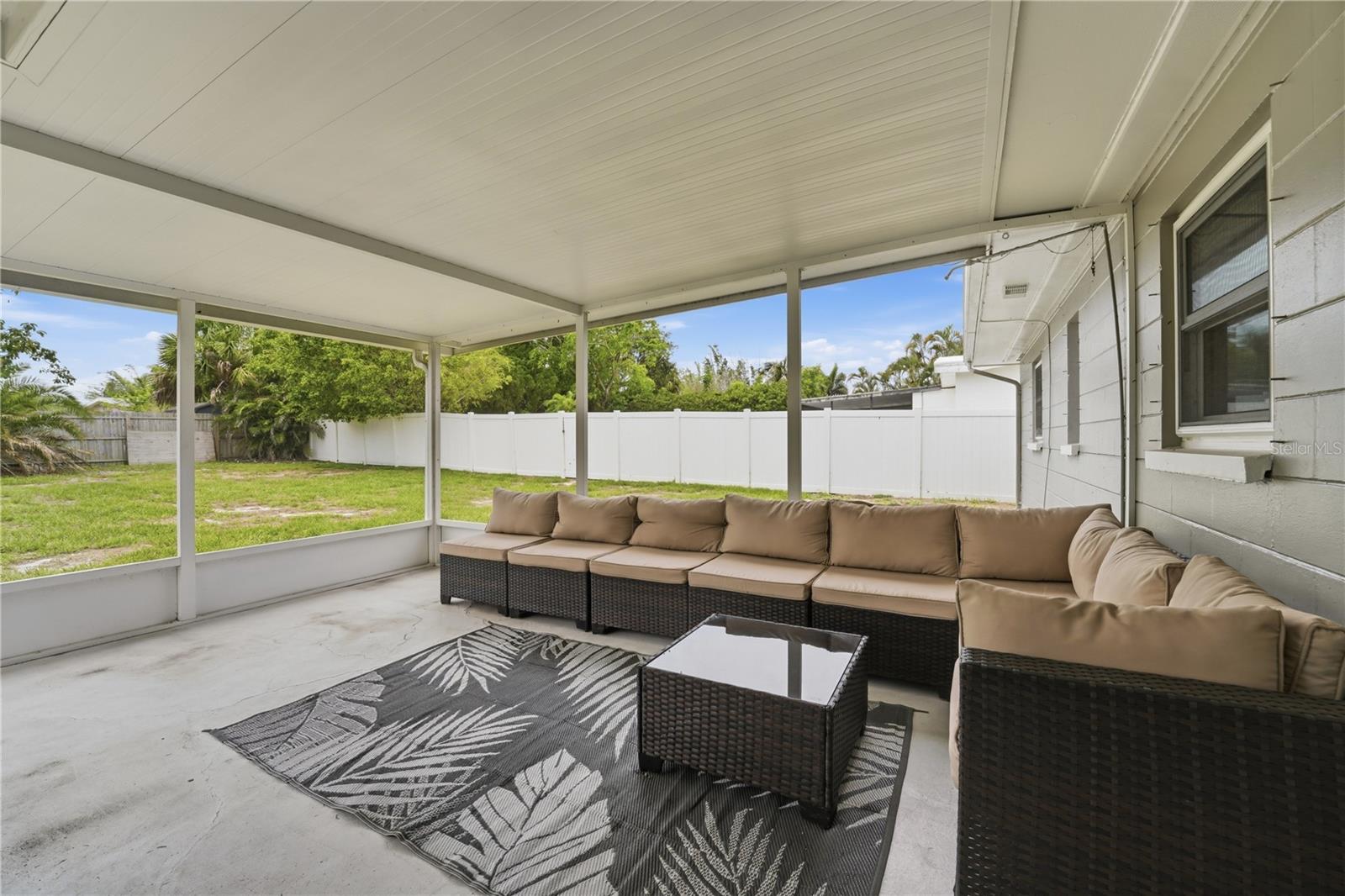 BEACHVIEW GROVE PARK 1ST ADD - Residential