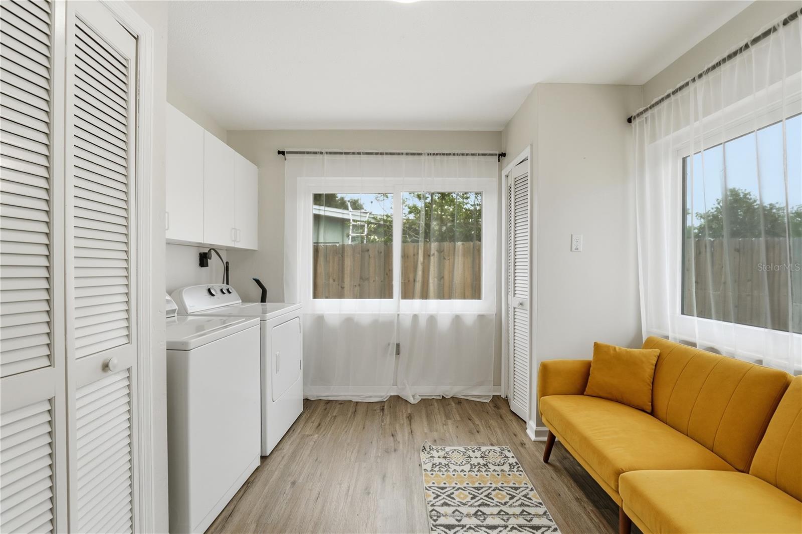 BEACHVIEW GROVE PARK 1ST ADD - Residential
