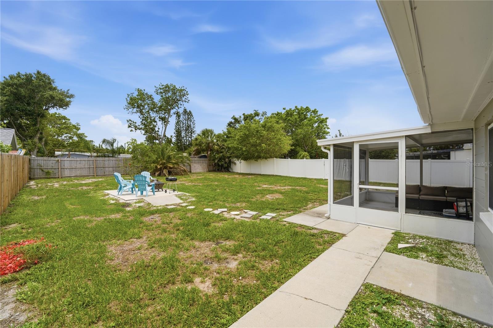 BEACHVIEW GROVE PARK 1ST ADD - Residential