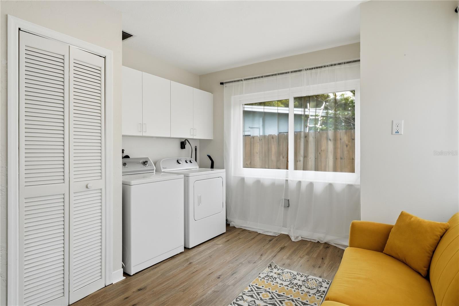 BEACHVIEW GROVE PARK 1ST ADD - Residential
