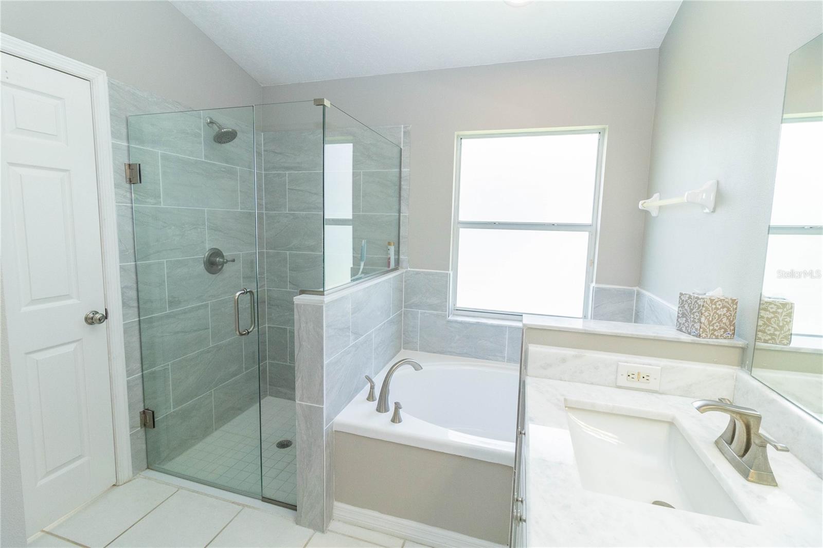 EAGLE POINTE PH 3 - Residential