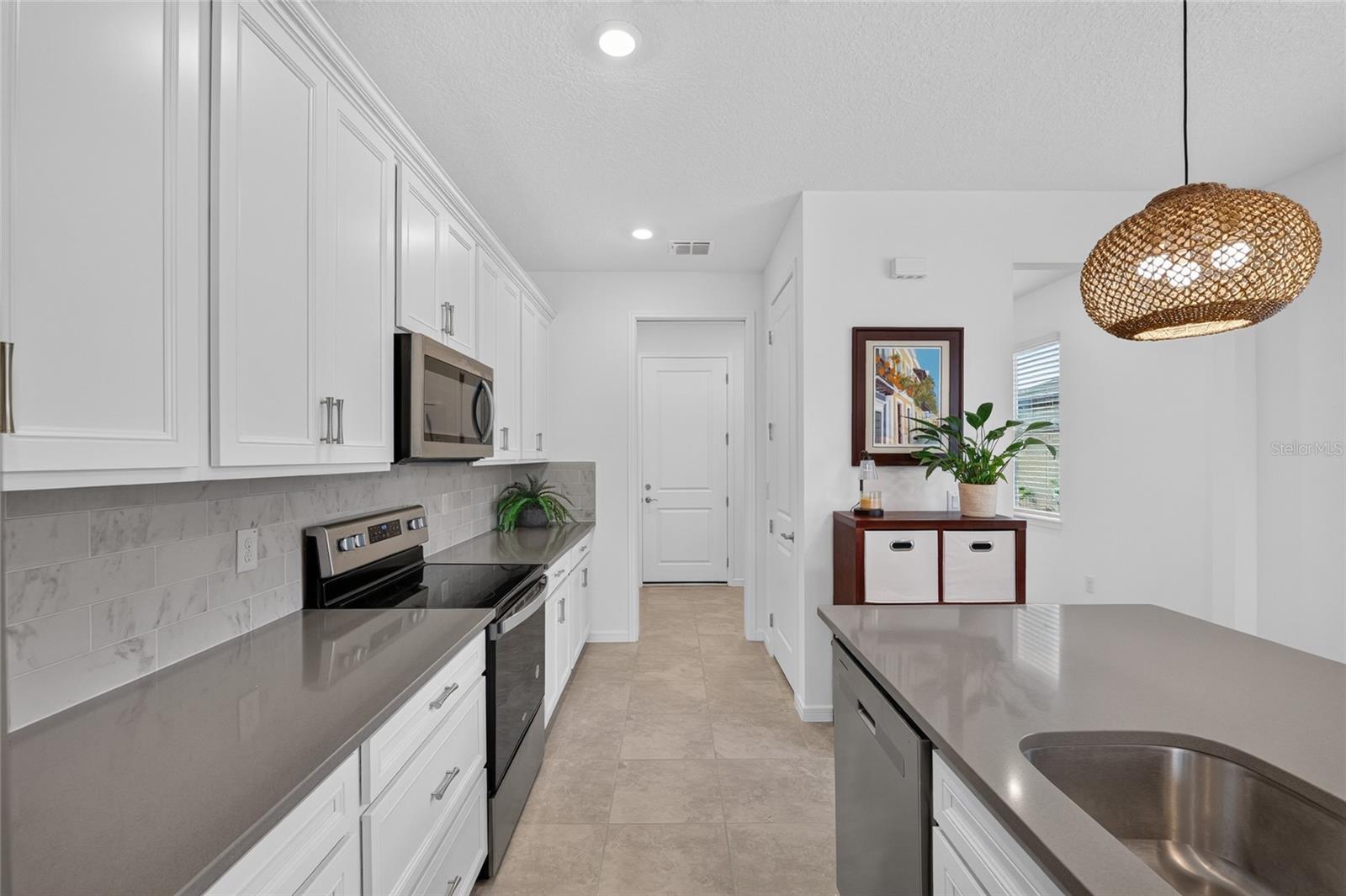 STONE CREEK BY DEL WEBB BRIDLEWOOD - Residential