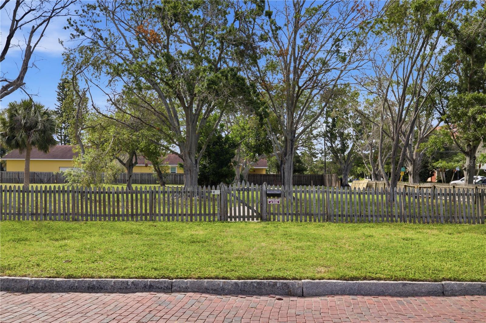 PASADENA ON THE GULF SEC C - Land