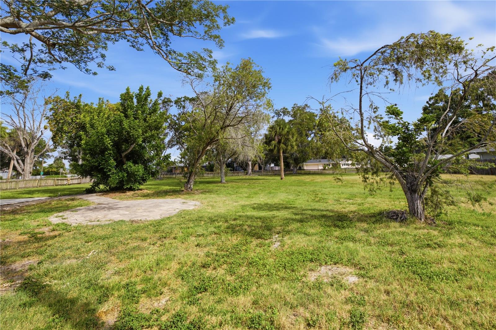PASADENA ON THE GULF SEC C - Land