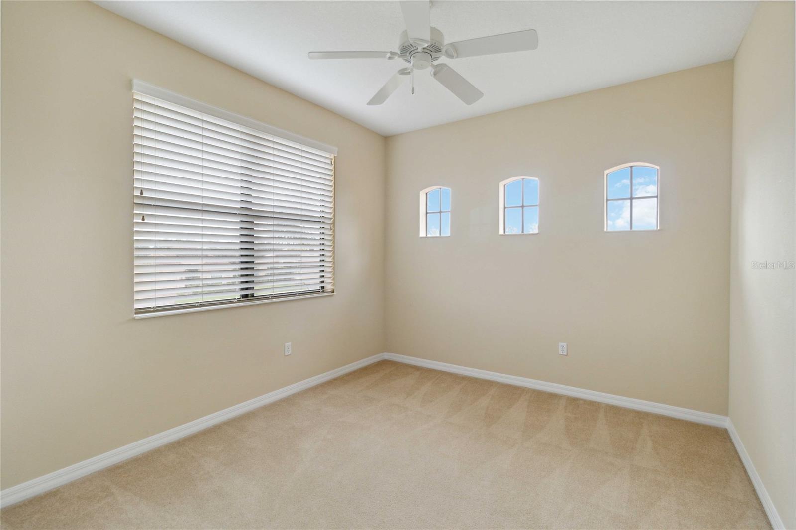 WILLOW CHASE - Residential
