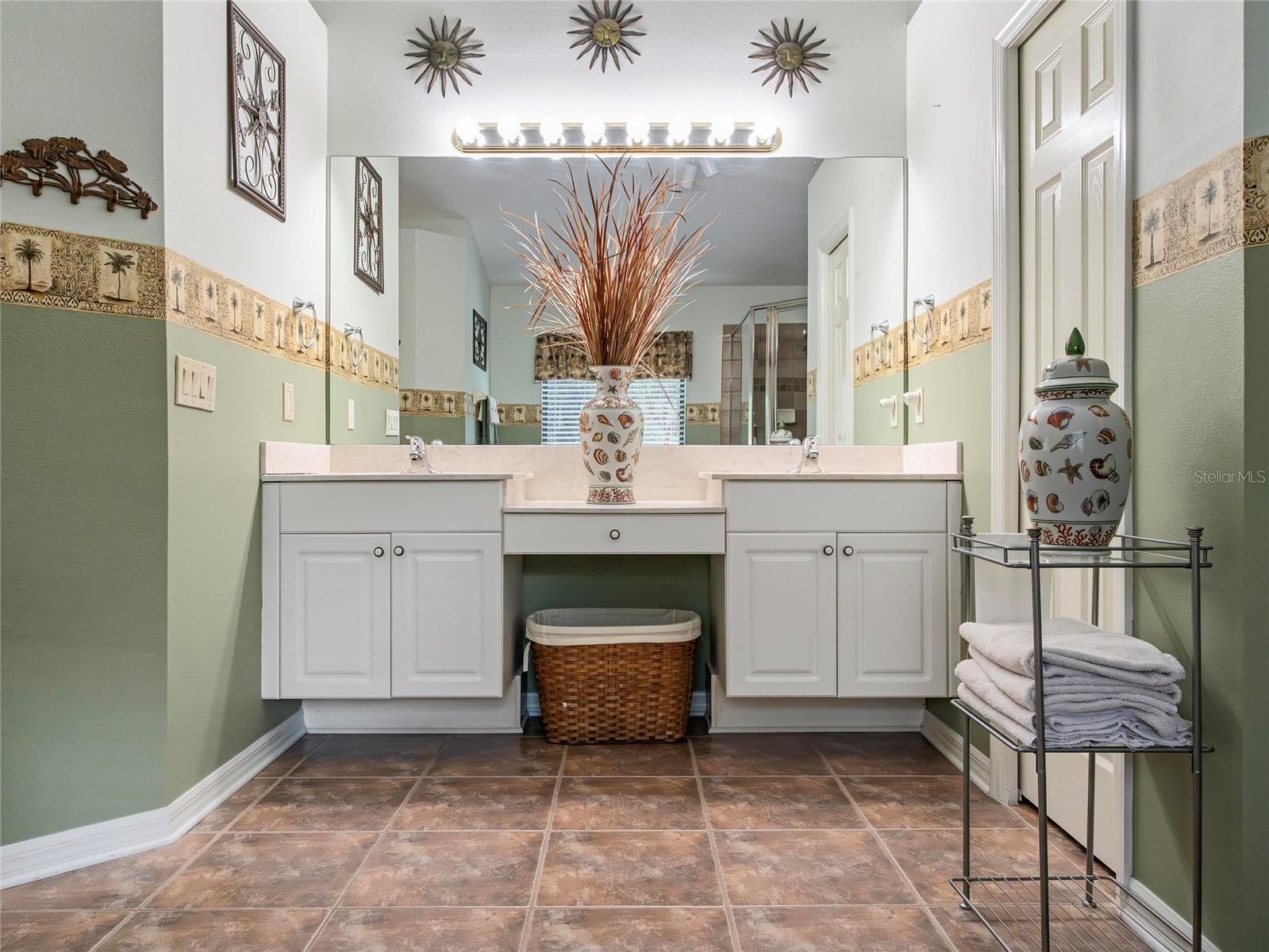 WESTLAKE ESTATES - Residential