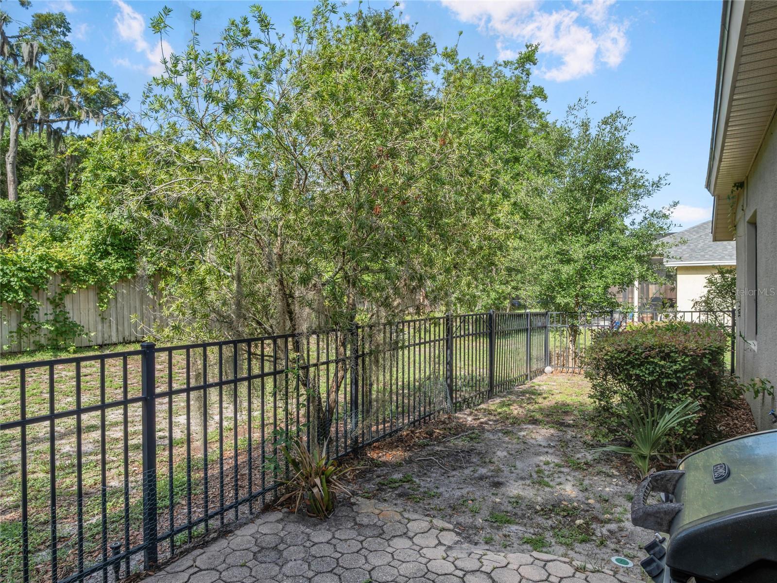 WESTLAKE ESTATES - Residential