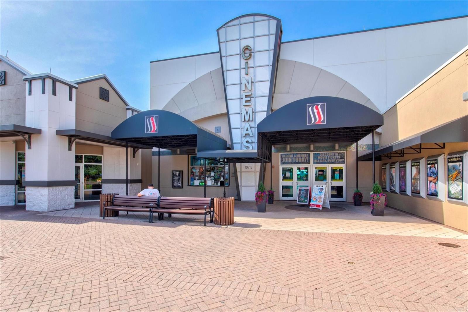 SWEETWATER AT LAKEWOOD RANCH PH I & II - Residential