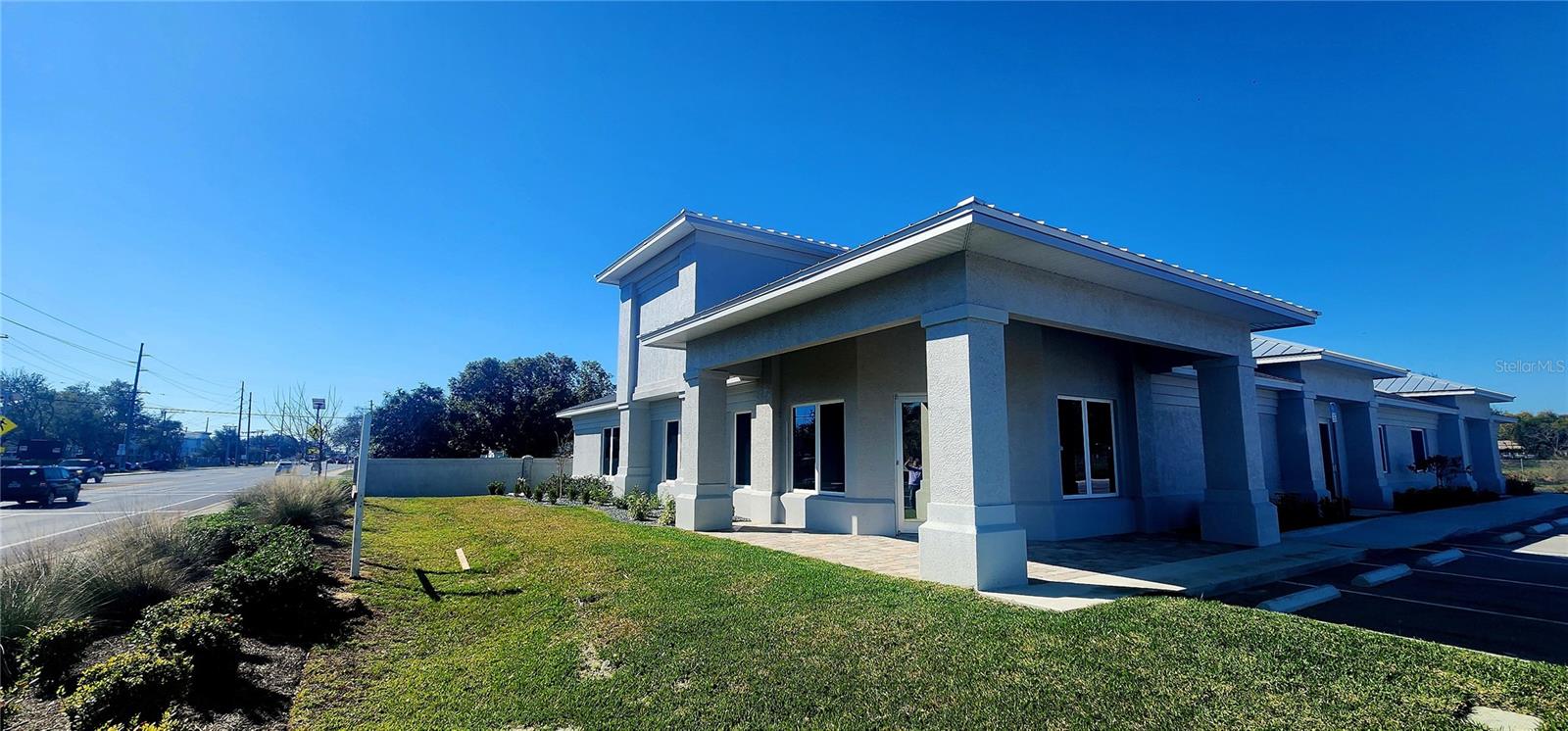 ACREAGE - Commercial Lease