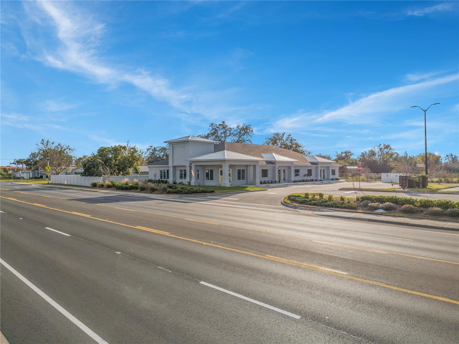 ACREAGE - Commercial Lease