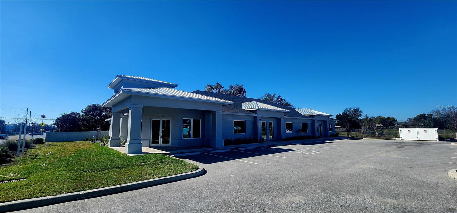 ACREAGE - Commercial Lease