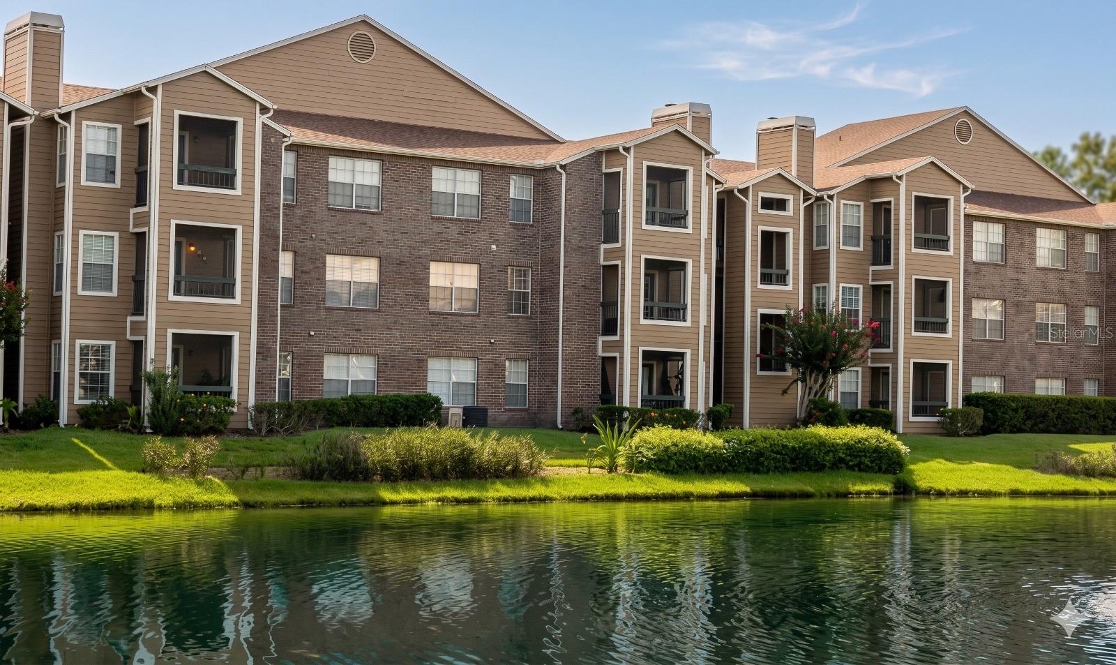 REGENCY GARDENS - Residential