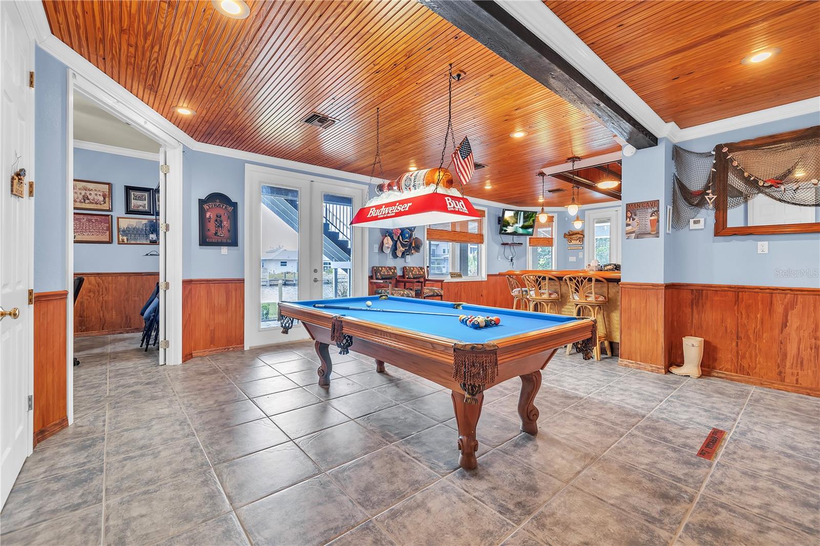 PIRATE HARBOR - Residential