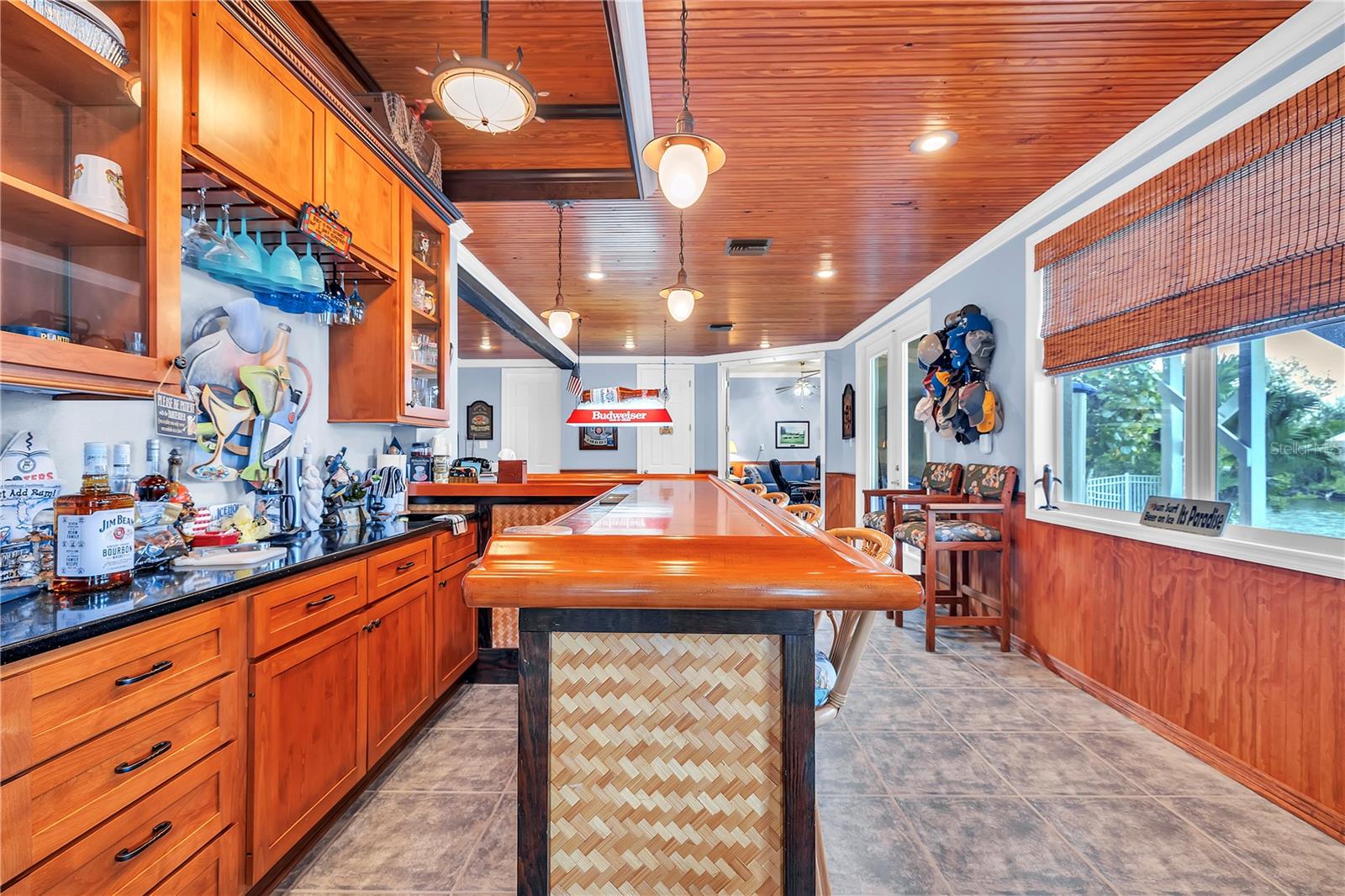 PIRATE HARBOR - Residential