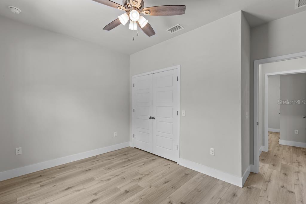 OAK WALK - Residential