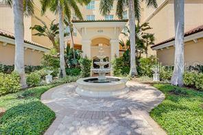 MERIDIAN AT THE OAKS PRESERVE - Residential Lease