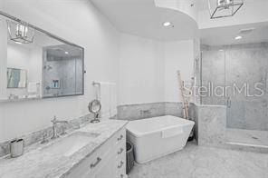 MERIDIAN AT THE OAKS PRESERVE - Residential Lease