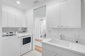 MERIDIAN AT THE OAKS PRESERVE - Residential Lease