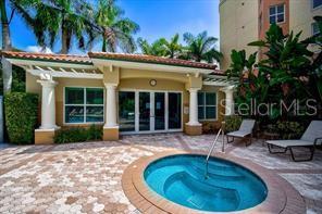 MERIDIAN AT THE OAKS PRESERVE - Residential Lease