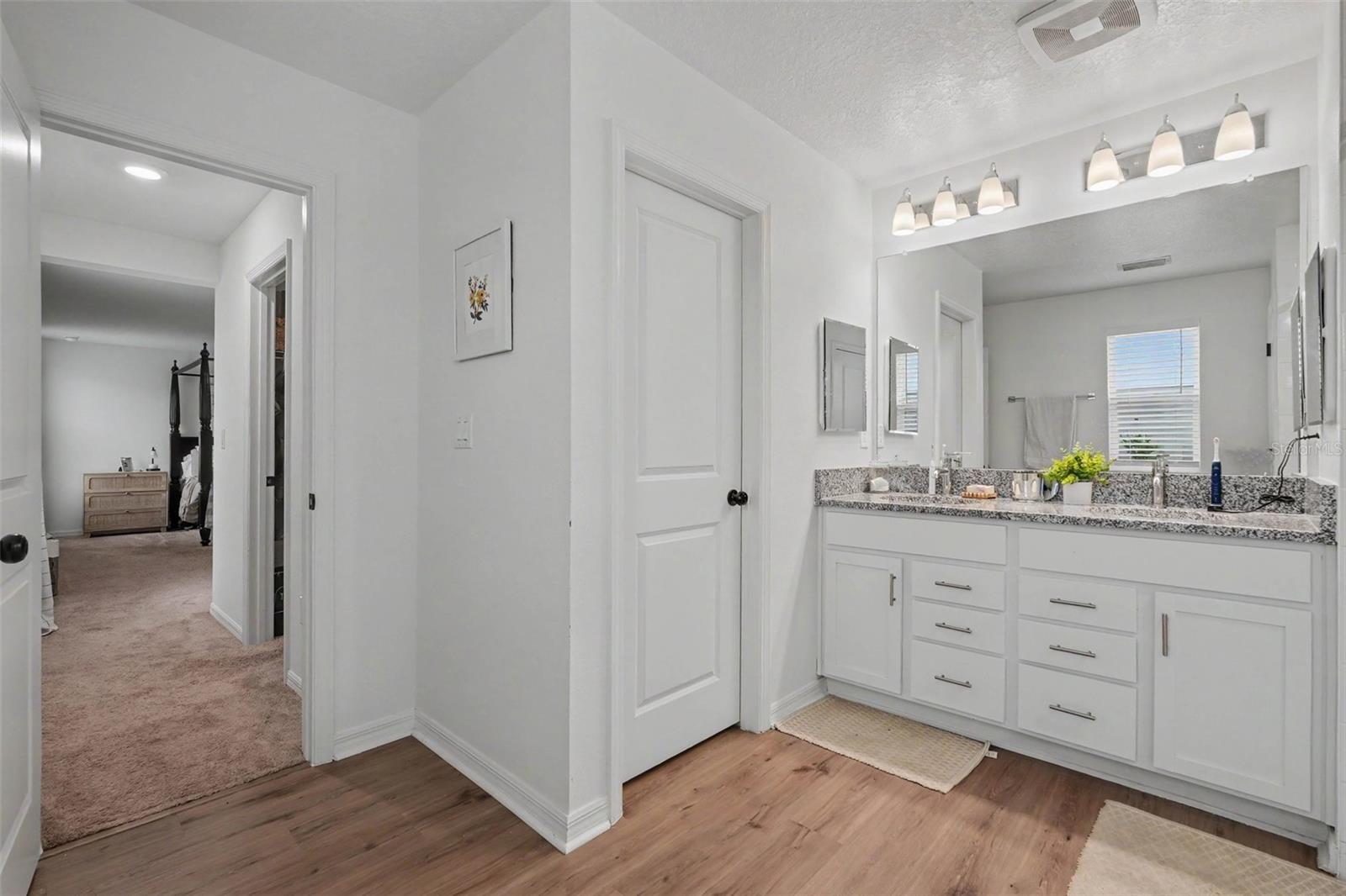SANCTUARY RDG - Residential