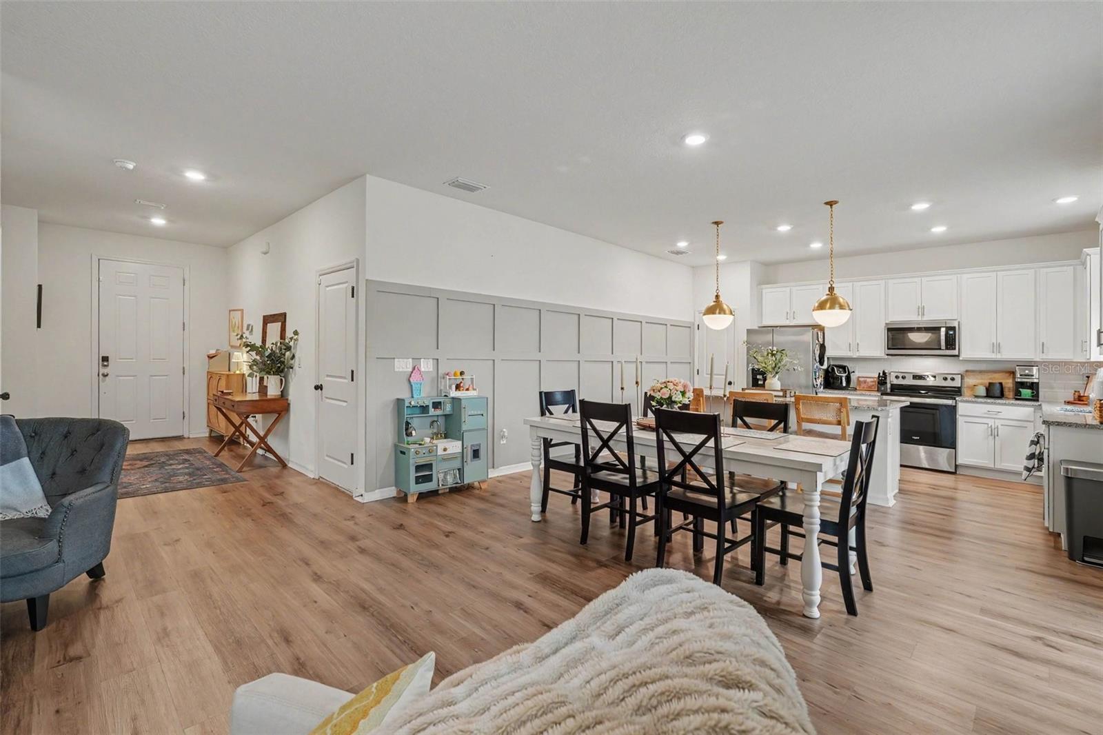 SANCTUARY RDG - Residential