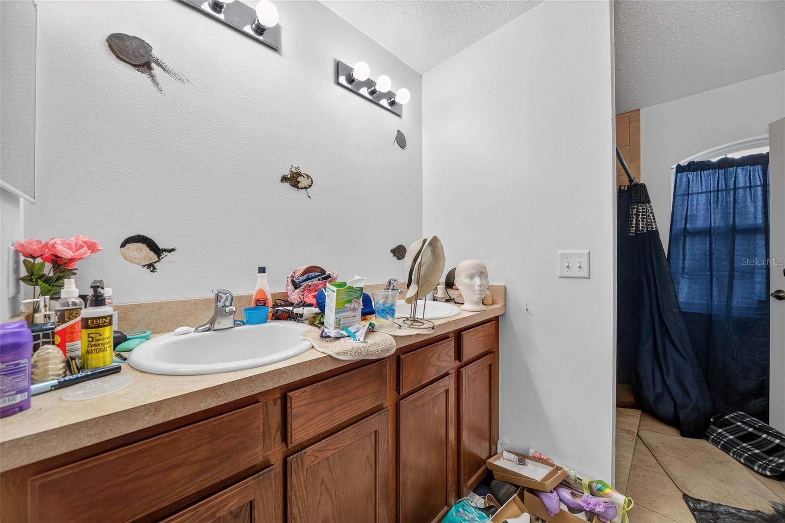 EUSTIS PINECREST - Residential