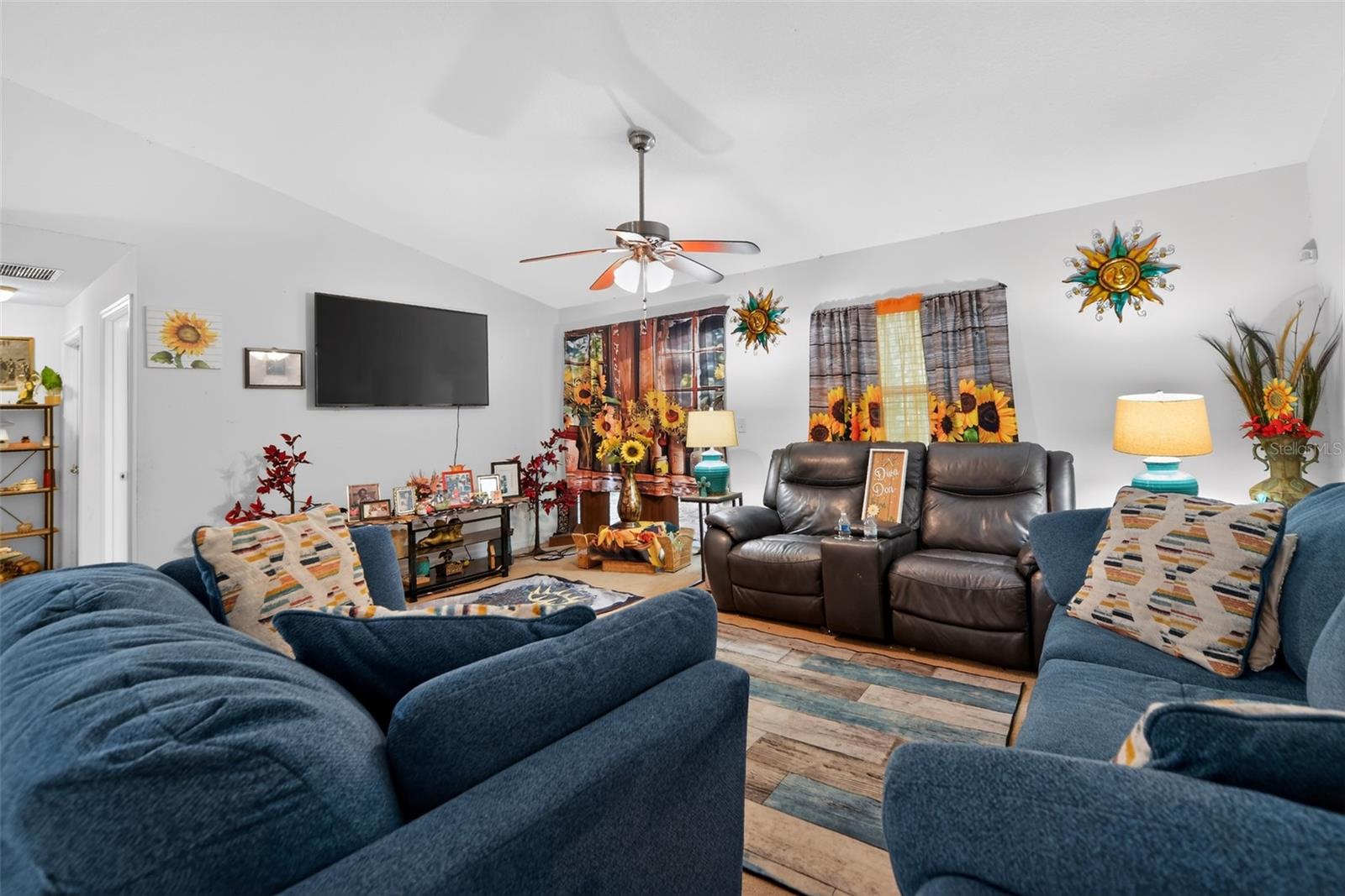 EUSTIS PINECREST - Residential