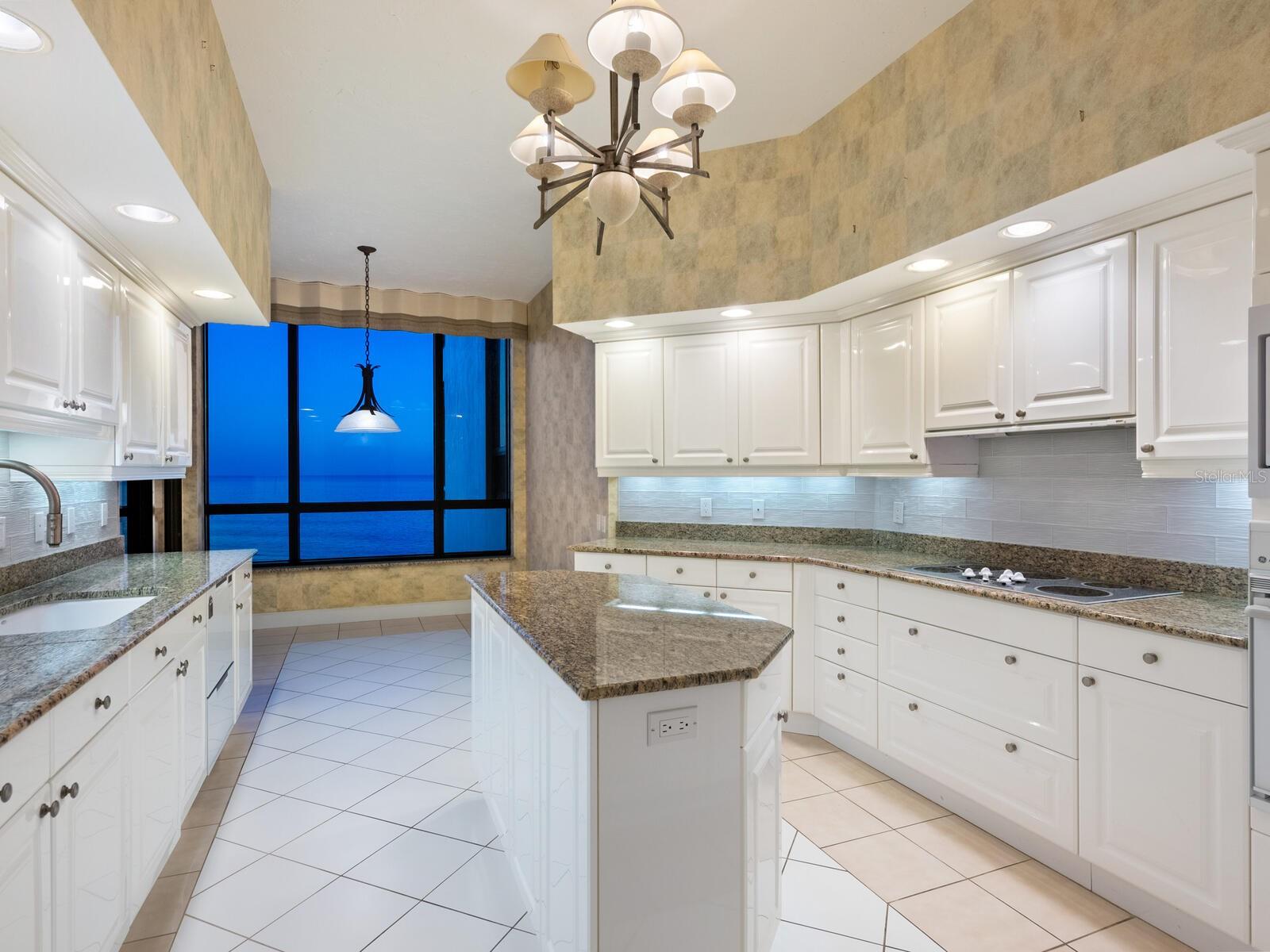 WATER CLUB 01 AT LONGBOAT KEY - Residential