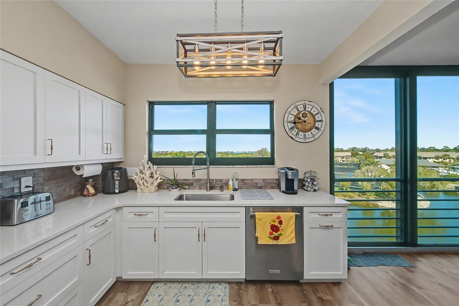 BAYVIEW HOMES I - Residential Lease