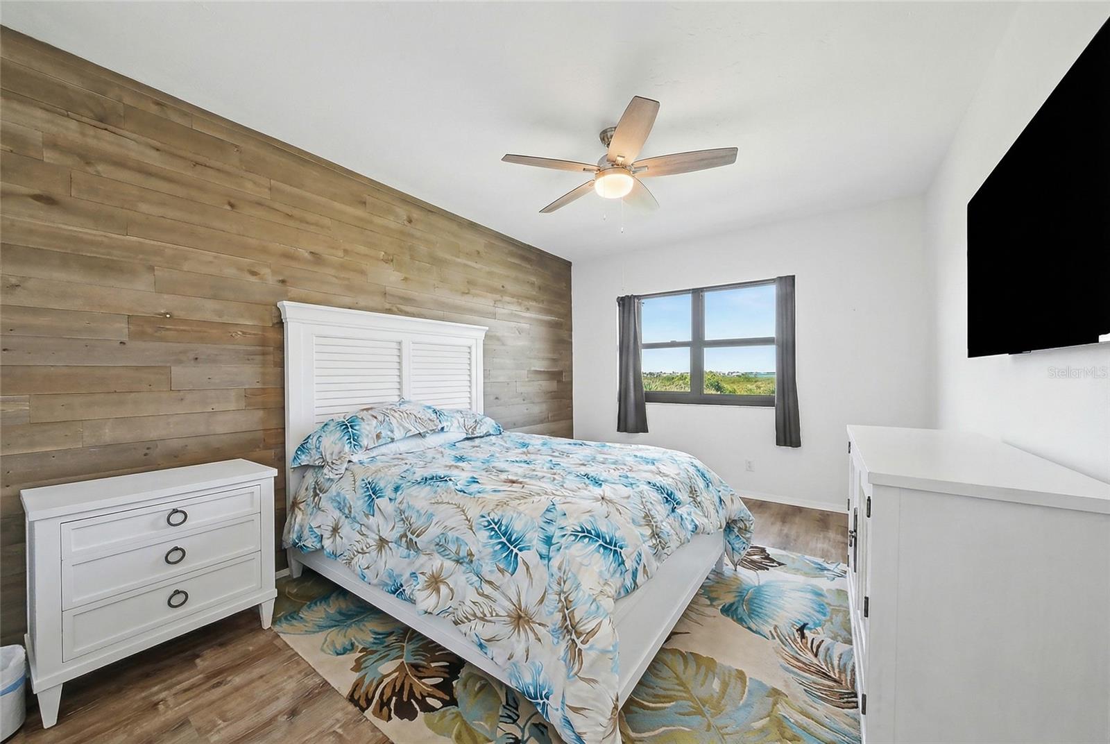 BAYVIEW HOMES I - Residential Lease