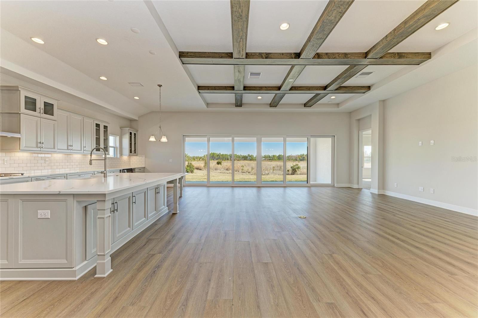 TWO RIVERS - Residential