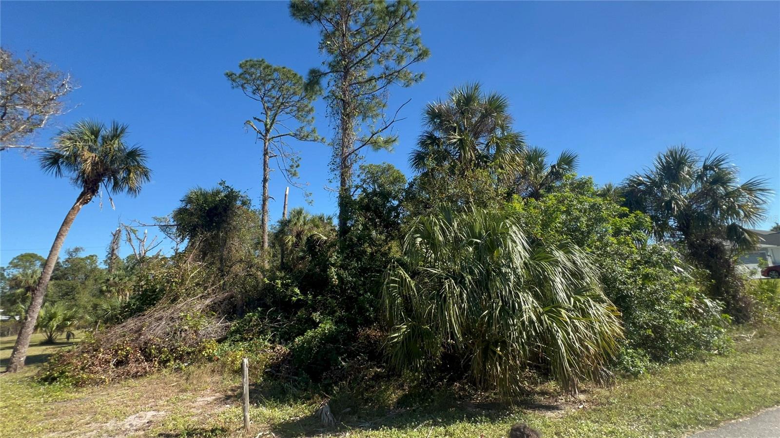 PORT CHARLOTTE SUB 06 - Land