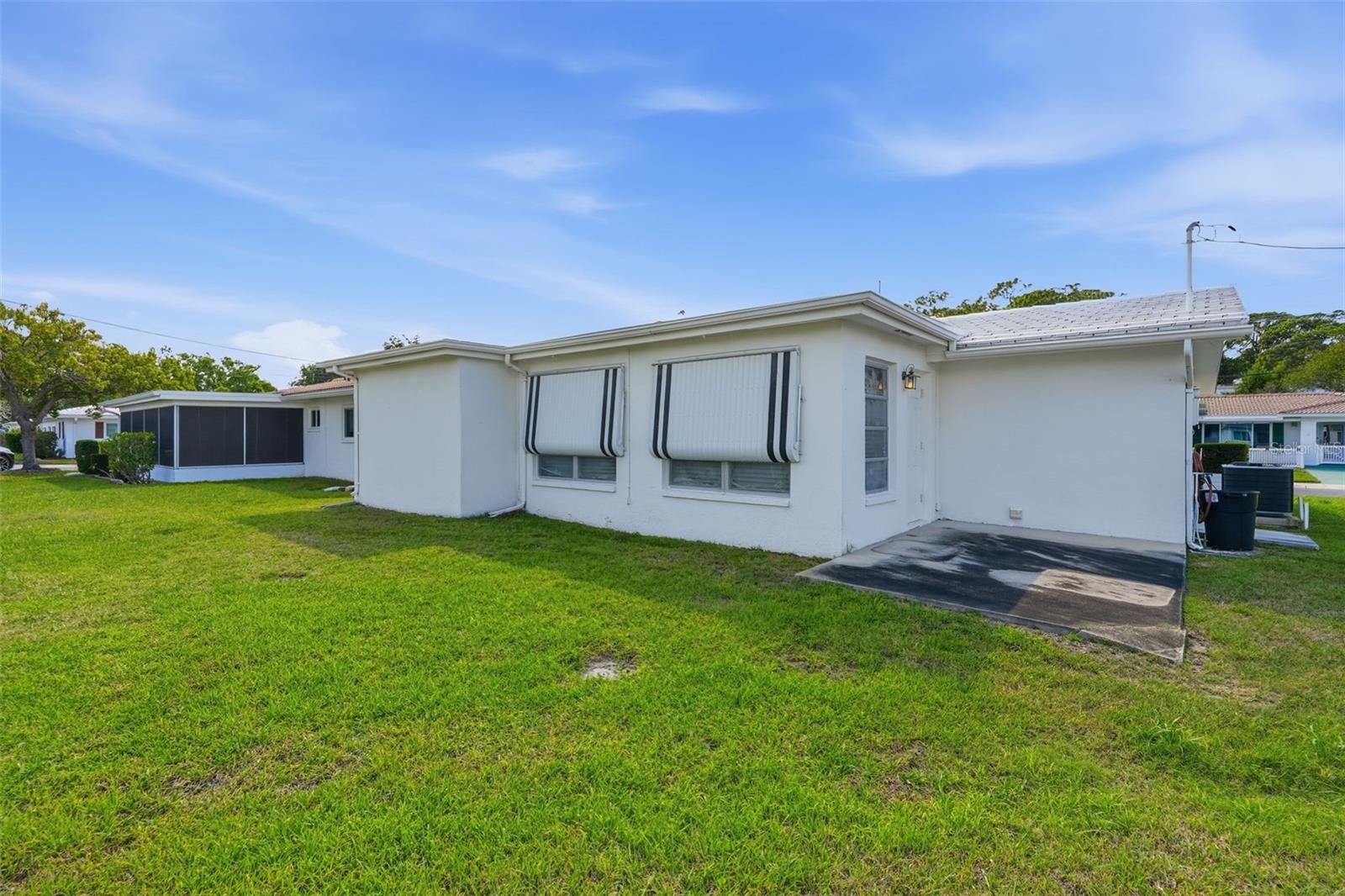 MAINLANDS OF TAMARAC BY THE GULF UNIT 1-B CONDO - Residential