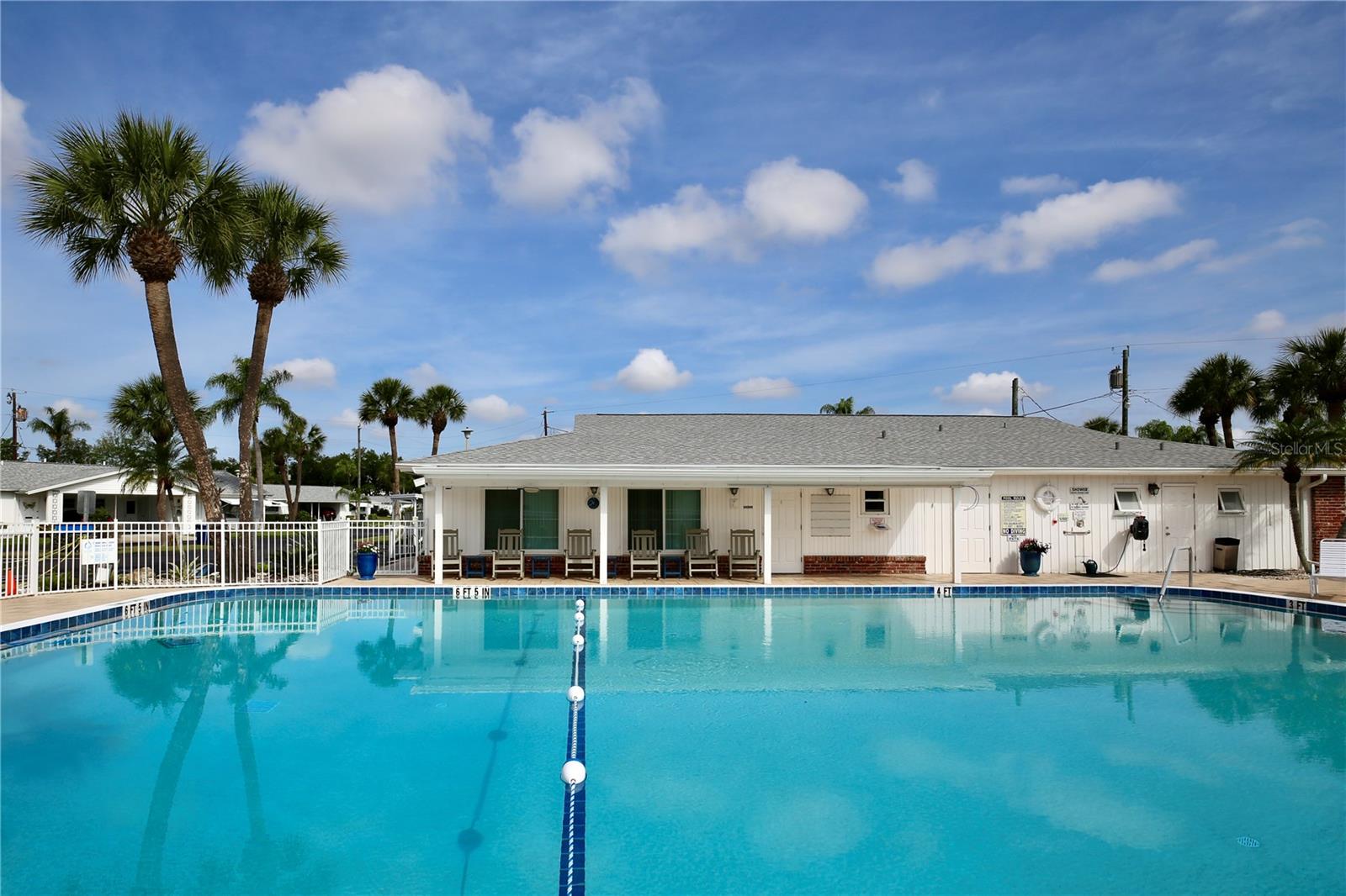 PARKWAY VILLAS - Residential