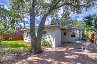 DAVIS ISLANDS PB10 PG52 TO 57 - Residential Lease