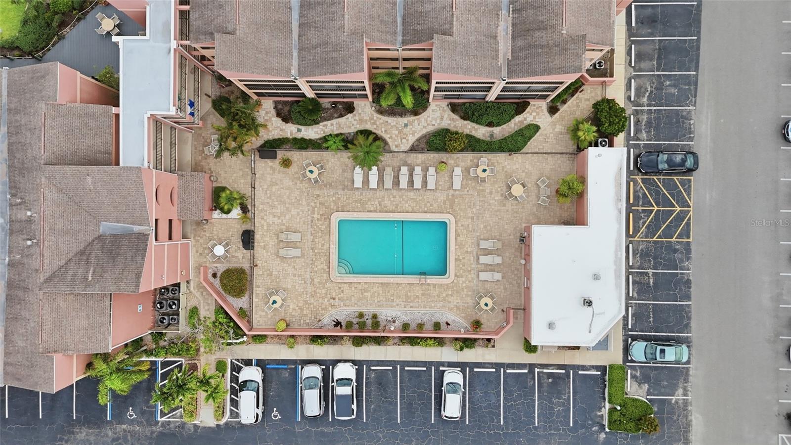 KEEL CLUB CONDO OR 1690 PG 2613 UNIT 127 - Residential