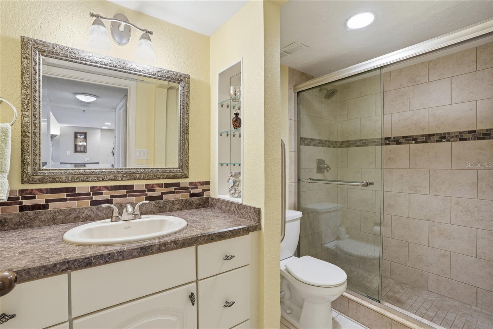 KEEL CLUB CONDO OR 1690 PG 2613 UNIT 127 - Residential