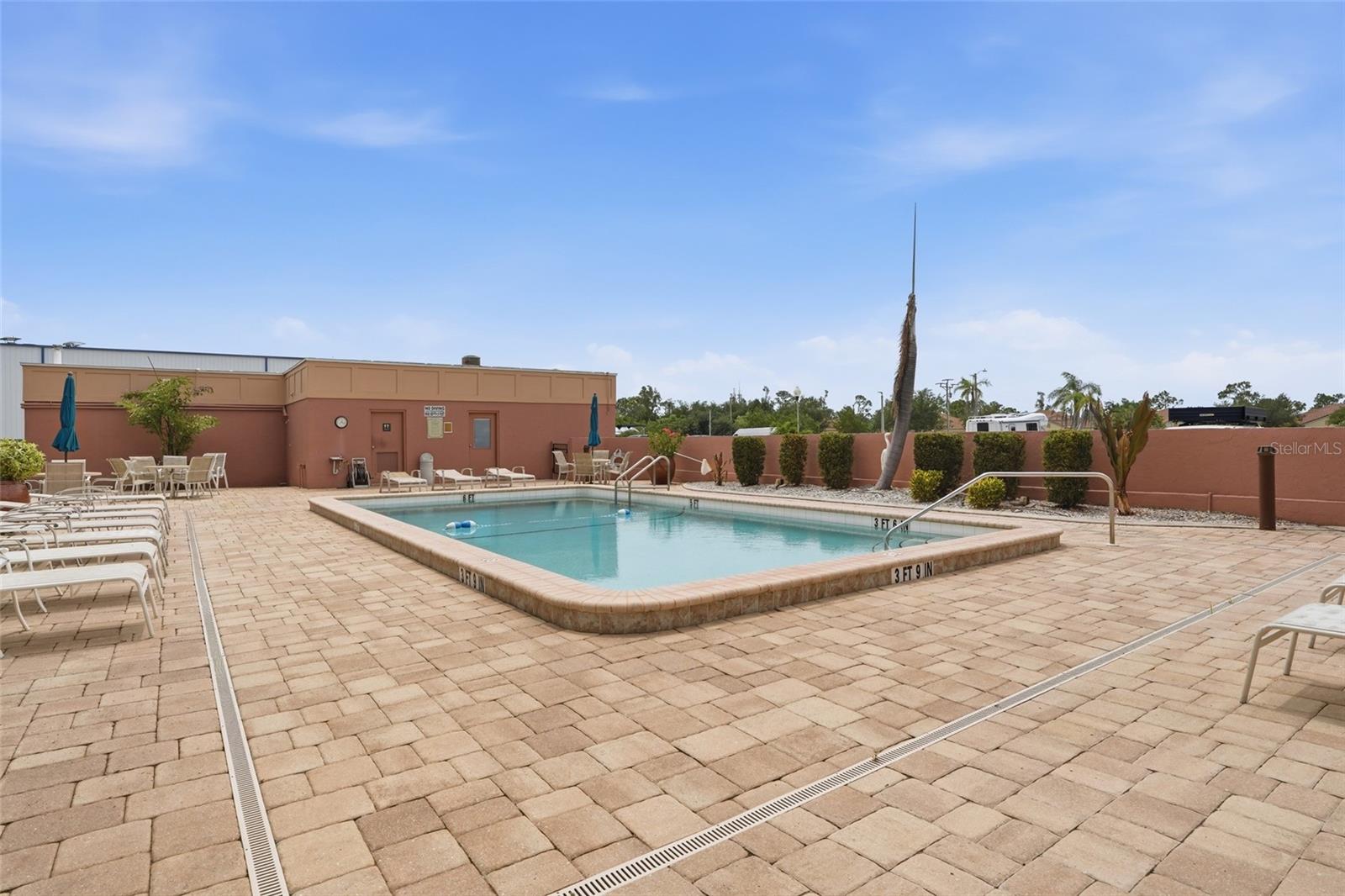 KEEL CLUB CONDO OR 1690 PG 2613 UNIT 127 - Residential