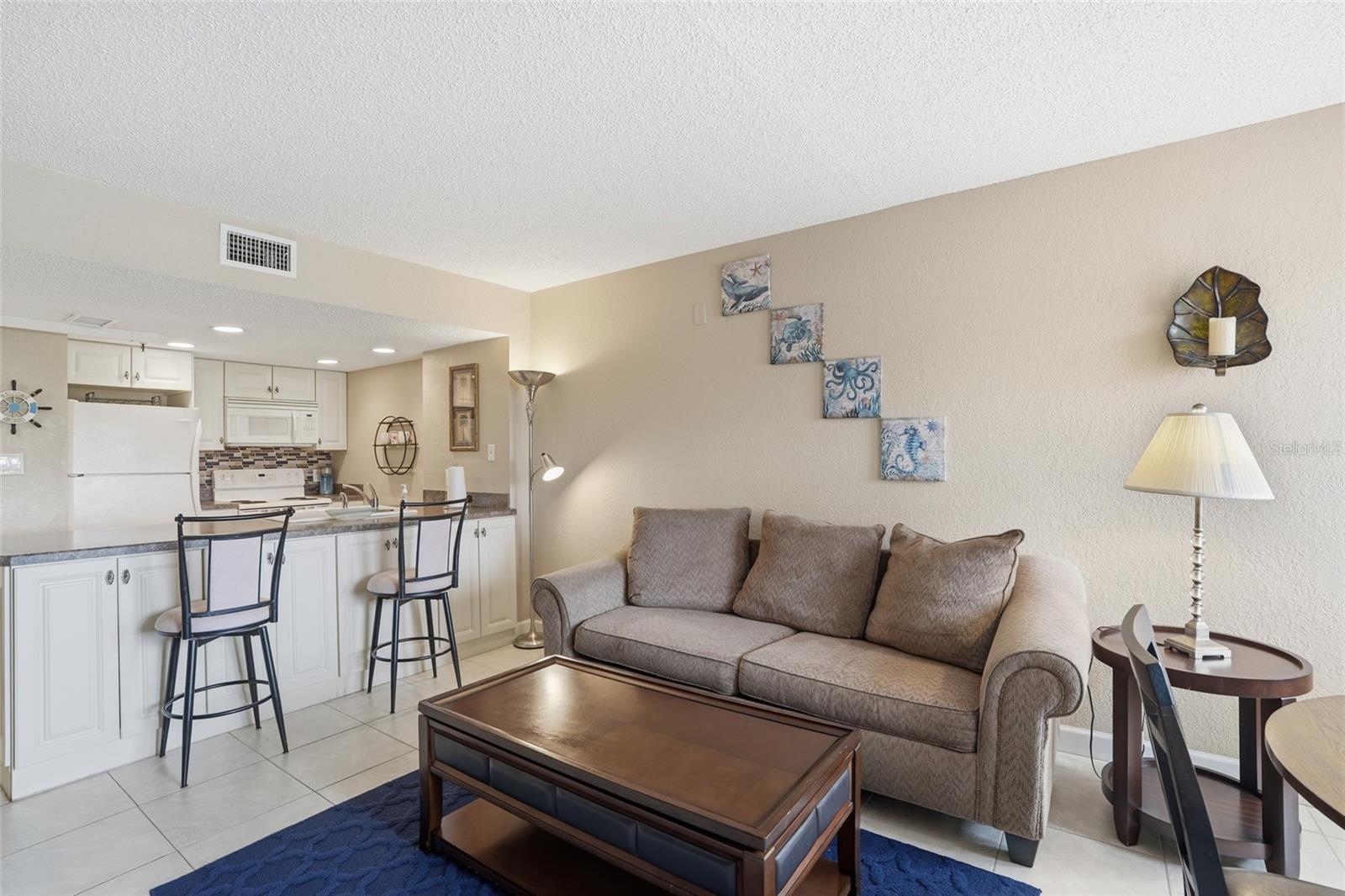 KEEL CLUB CONDO OR 1690 PG 2613 UNIT 127 - Residential