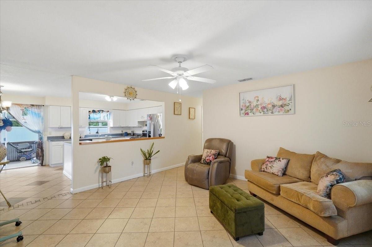EMERALD ESTATES - Residential