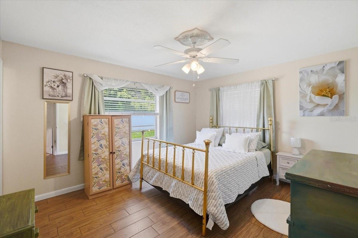 EMERALD ESTATES - Residential