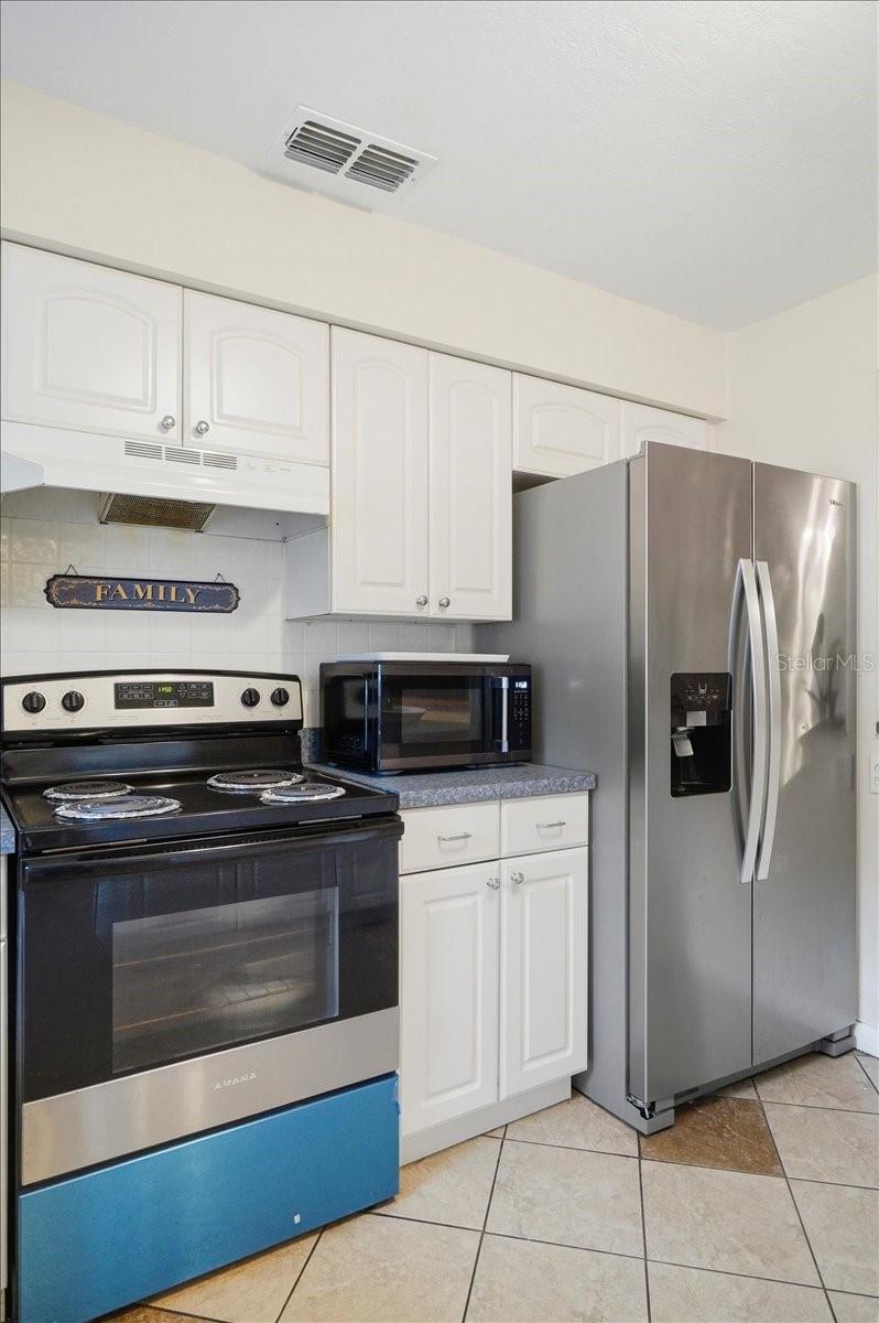 EMERALD ESTATES - Residential