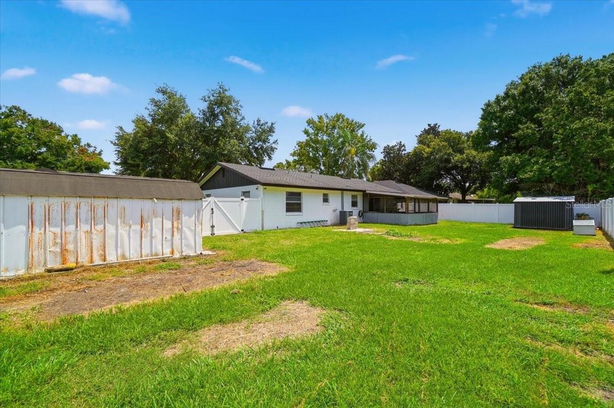 EMERALD ESTATES - Residential