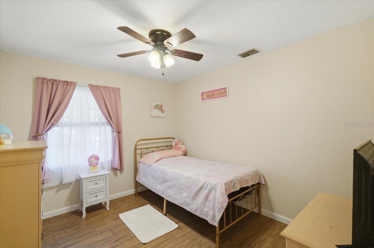 EMERALD ESTATES - Residential
