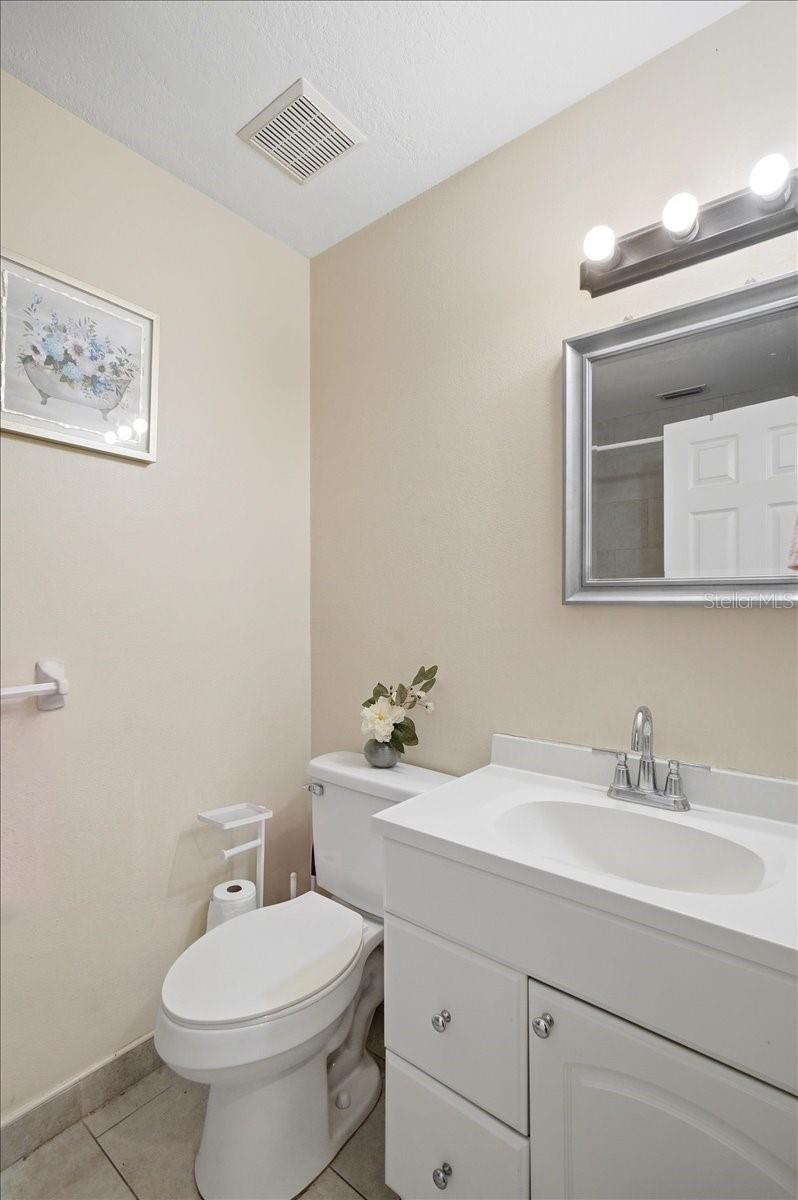 EMERALD ESTATES - Residential